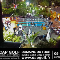 Vue du ciel espace Villa et piscine