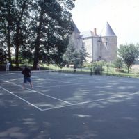 Terrain de tennis