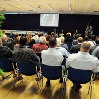 Salle pour 230 personnes