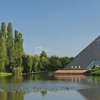 Pyramide Espace François 1er