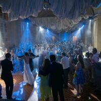Danse sans heure limite dans la nuit