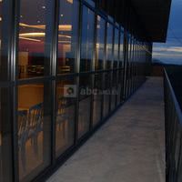 Vue balcon salle lac