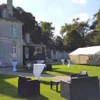 Cocktail derrière le château