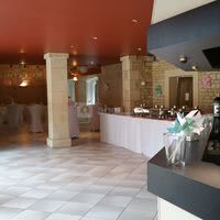 Le Bar