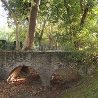 Petit pont du château