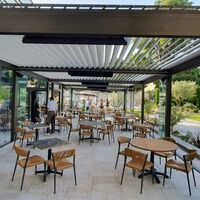 Pergola bioclimatique
