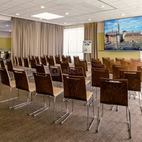 Mercure Lille Lesquin & L’Orangerie