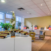 Mercure Lille Lesquin & L’Orangerie