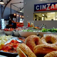 Les Tontons Restaurant