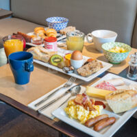 Petit-déjeuner buffet