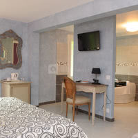Suite, chambre des mariés