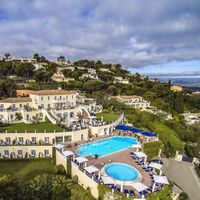 Althoff Villa Belrose