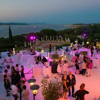 Althoff Villa Belrose