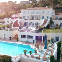 Althoff Villa Belrose