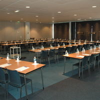 Double u salon crick