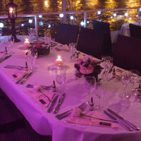 Diner assis 1