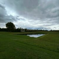 Derrière Château de grosbois