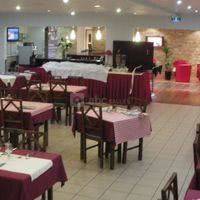 Comfort Hôtel Poissy Technoparc
