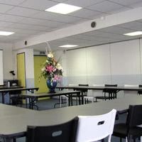 Comfort Hôtel Poissy Technoparc