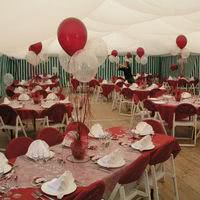 Chapiteau avec décoration de mariage