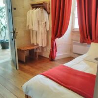 Chambre familiale 1 grand lit + 2 lits jumeaux