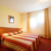 Chambre grand lit