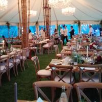 Dîner sous chapiteaux