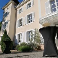 Devant du chateau