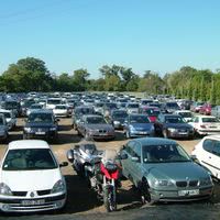 Parking 250 vehicules + parking bus