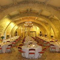 300 personnes en diner salle royale