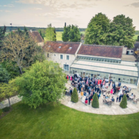 Terrasse Salon de la Roseraie