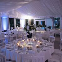 Mariage en salle de réception