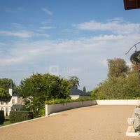 Terrasse de 400 m² devant les Vieux Chais