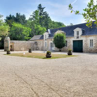 Ancienne cour du Chateau 1
