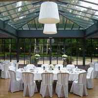 Mariage dans la salle Thioire