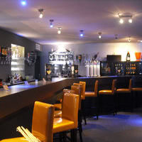 Etage le bar
