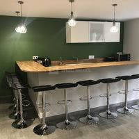 Bar Plaza