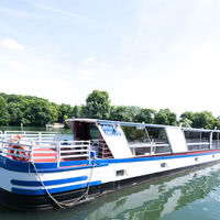 La ligne du bateau le Rive droite