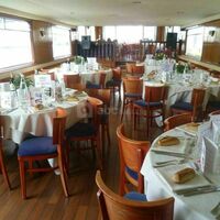 Votre réception pour 100 personnes en tables rondes