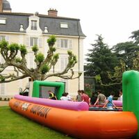 Un grand parc pour des activités de teambuilding