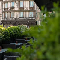 Terrasse du restaurant Tourbillon