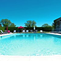 Piscine extérieure chauffée toute l'année