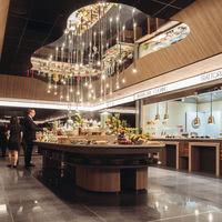 Le buffet des desserts au  centre