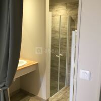 Salle de douche à l'italienne