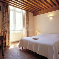 Chambre pavillon des hôtes**