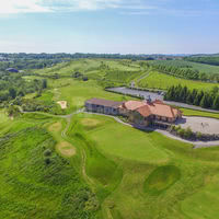 Clubhouse et le golf