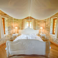 Suites au Château XVIème