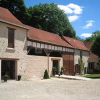 Façade salle la source