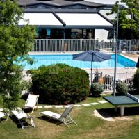 Piscine et jardin