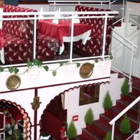 L'Orientalis Reception
